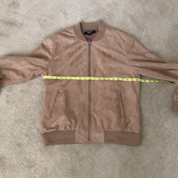 Forever 21 Lightweight Jacket - Picture 2 of 4